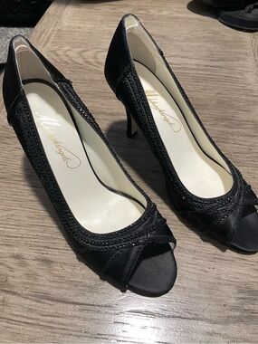 Michaelangelo formal heels, size 9